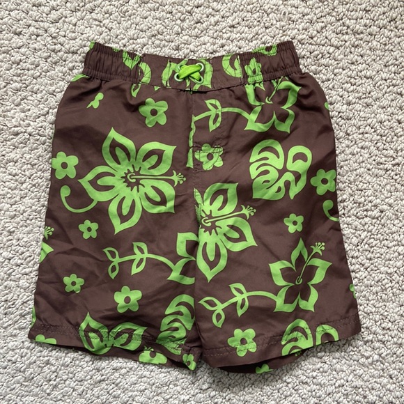 NWOT-Xtreme Hibiscus Swim Trunks-Brown/Green-Size 4. Never worn - Picture 1 of 4